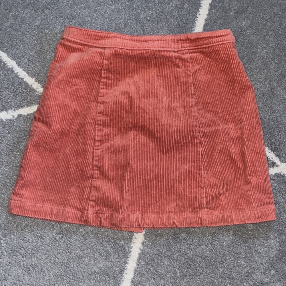 Mini skirt - Picture 2 of 3
